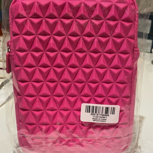 EVE CASE- TABLET CASE. - Picture 5 of 5